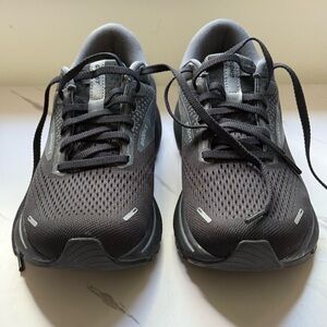 Brooks Black Ghost 14 Running Shoes